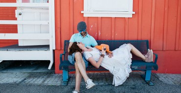 A woman in her 30s on a date.