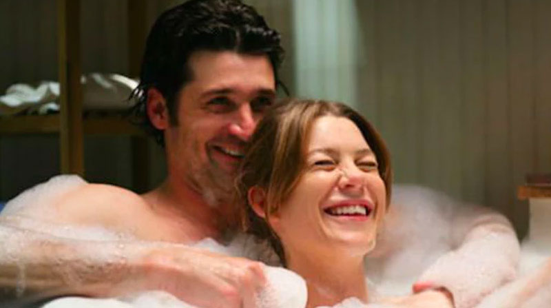 Meredith and Derek in a bathtub after she declared her love for him.