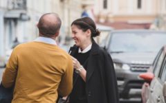 Couple discovering dating in their 40s